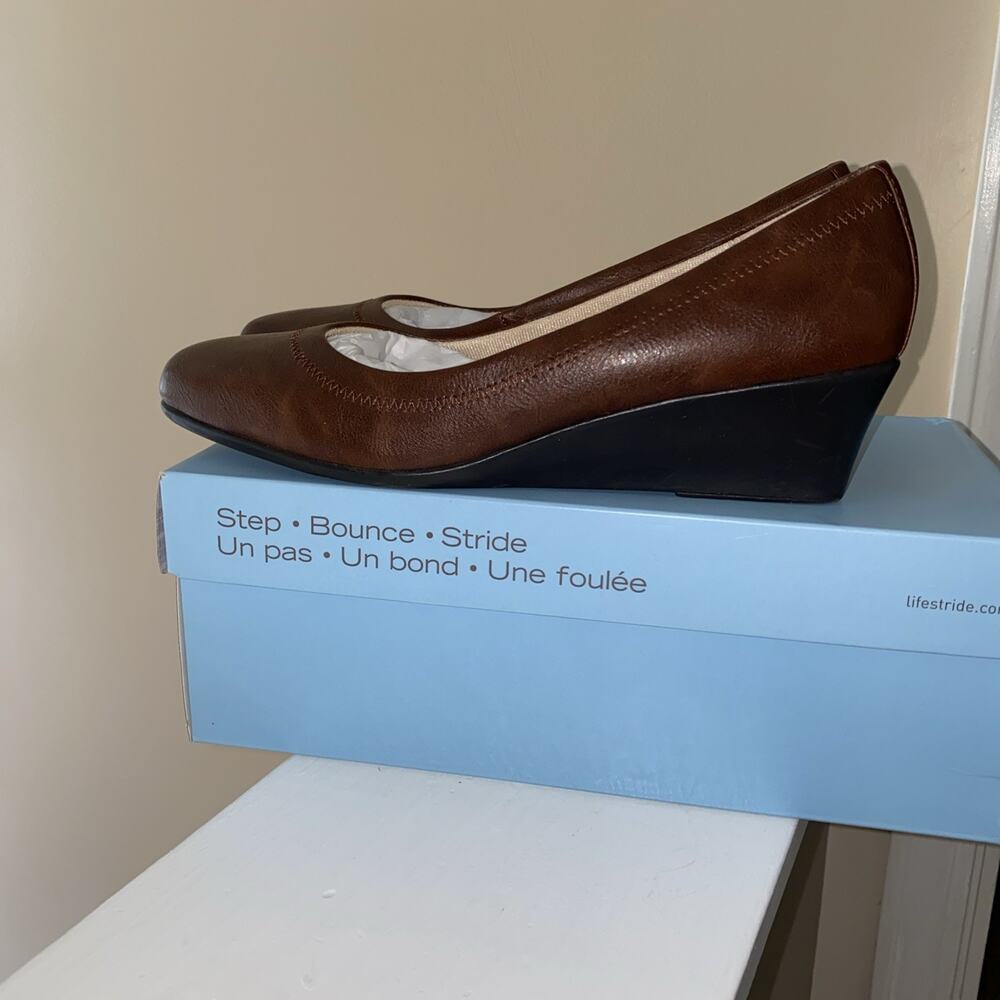 LifeStride Simply Comfort Groovy Brown Cowboy Wedge Pump Women’s Size 10M